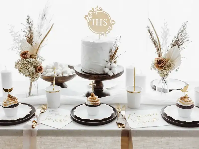 Jak zrobić słodki stół na komunię, który zachwyci gości?