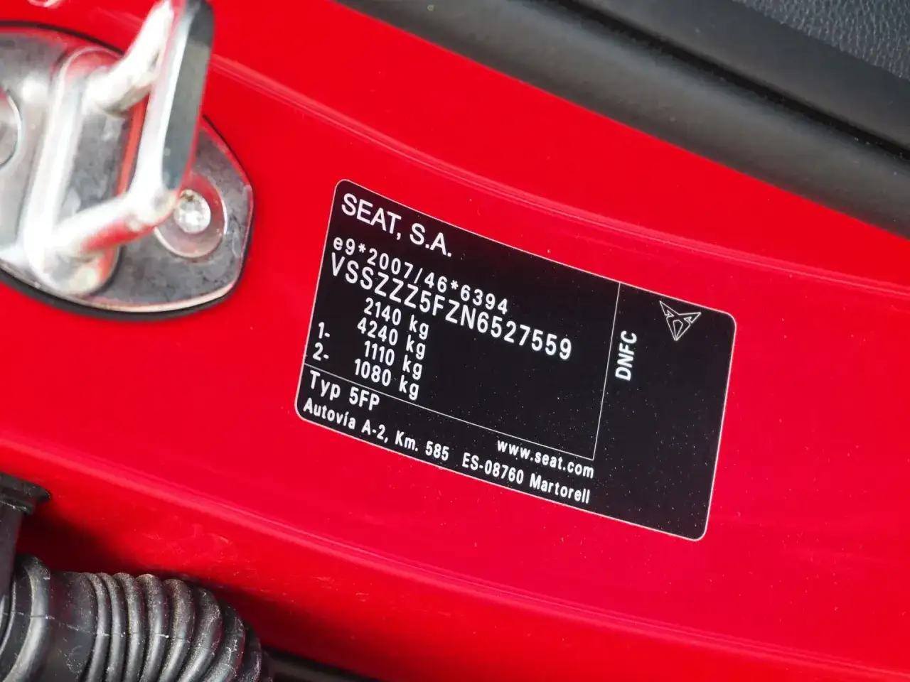 Kod silnika po VIN: Jak go znaleźć? Kompletny przewodnik