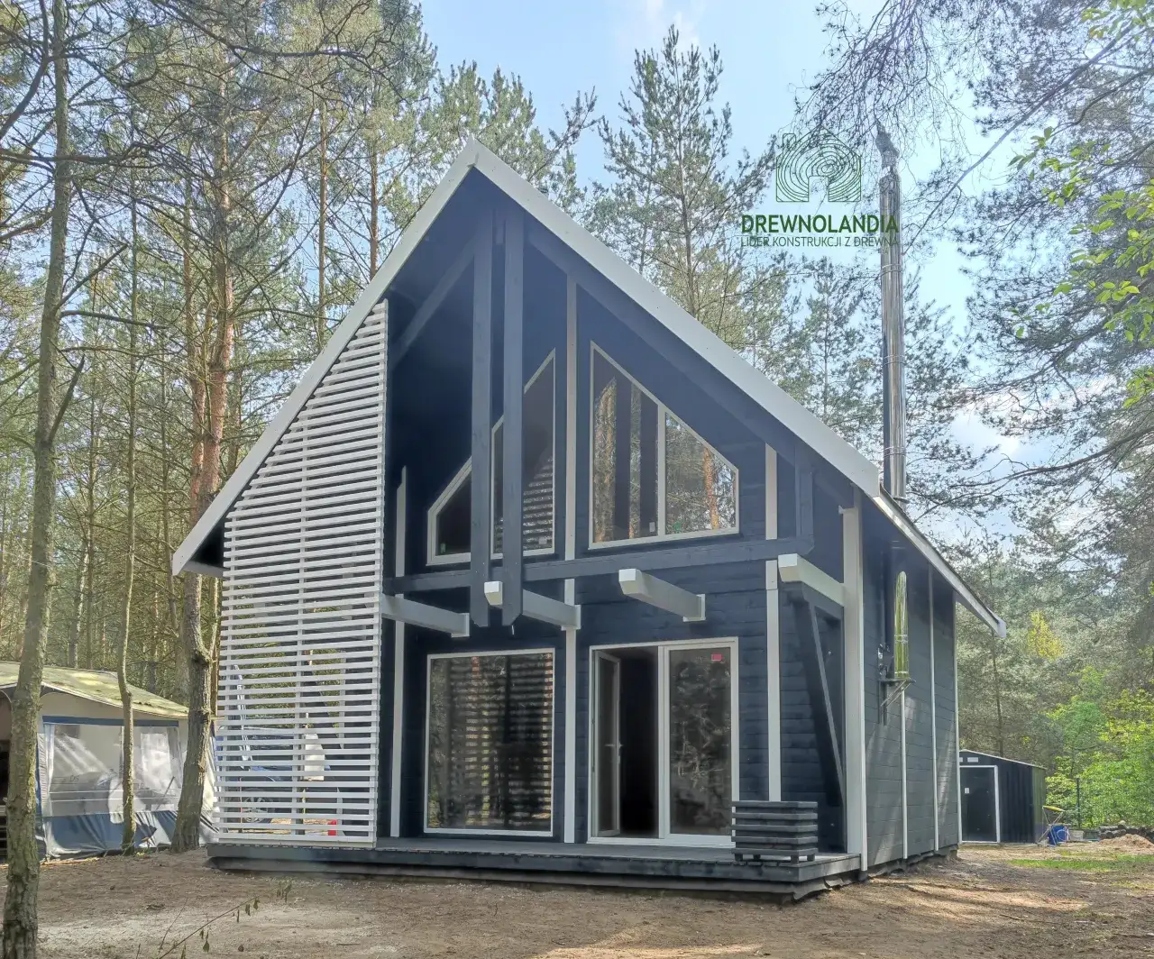 Dom drewniany pod klucz: ile kosztuje? Realny budżet krok po kroku