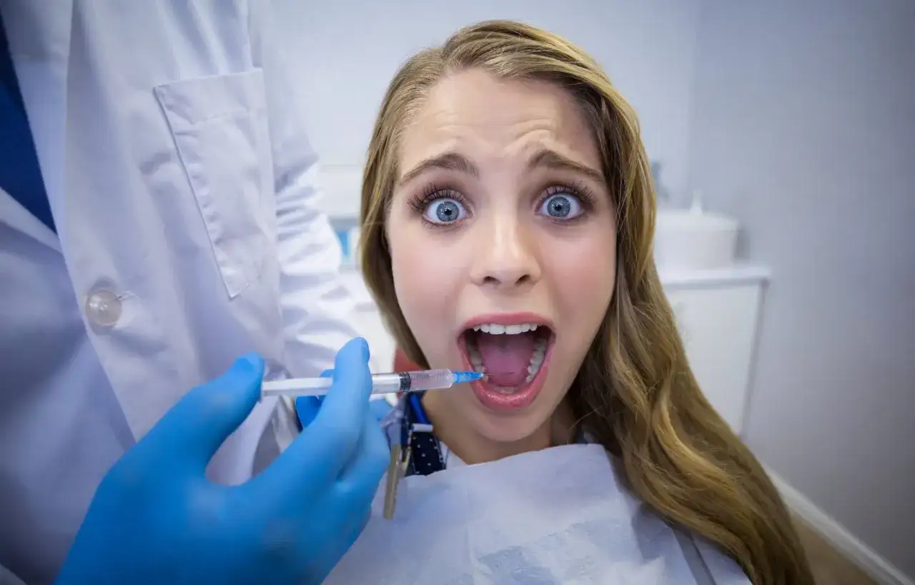 Skutki uboczne znieczulenia zęba – czego się obawiać przed wizytą u dentysty?