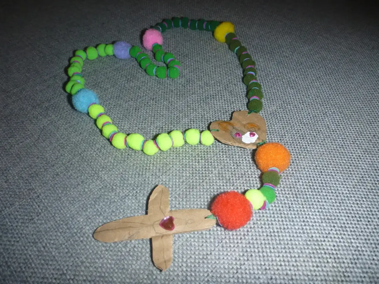 Jak zrobić różaniec z dzieckiem - proste i kreatywne pomysły na wspólne chwile