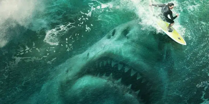 The Meg: Jason Statham w widowiskowej walce z prehistorycznym rekinem