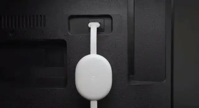 Jak podłączyć laptopa do telewizora bez kabla – proste metody bezprzewodowe