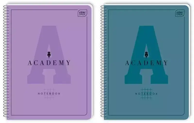 Zeszyty do liceum A4 czy A5 - wybór, który zmieni twoją naukę