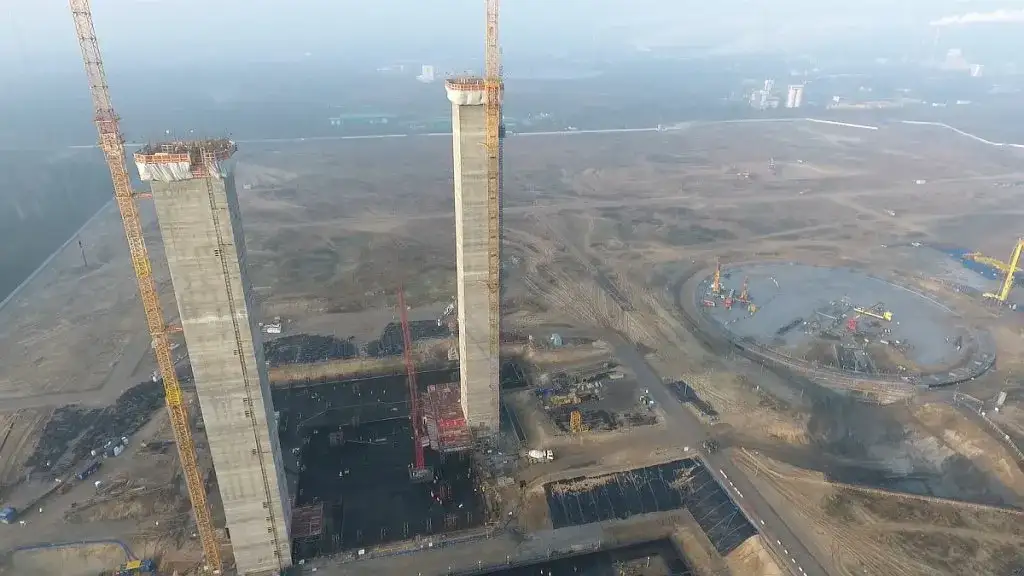 Ile kosztowała elektrownia w Ostrołęce? Zaskakujące szczegóły kosztów