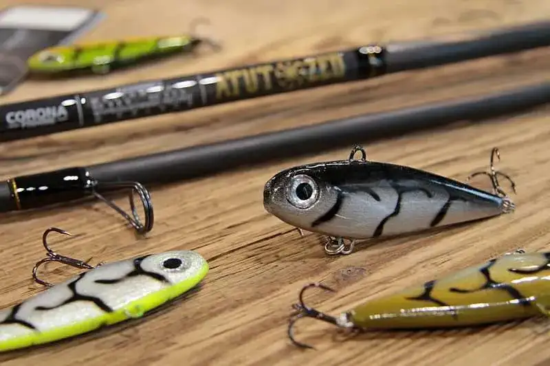 Najlepsze przynęty boleniowe: jak wybrać skuteczne wabiki do łowienia