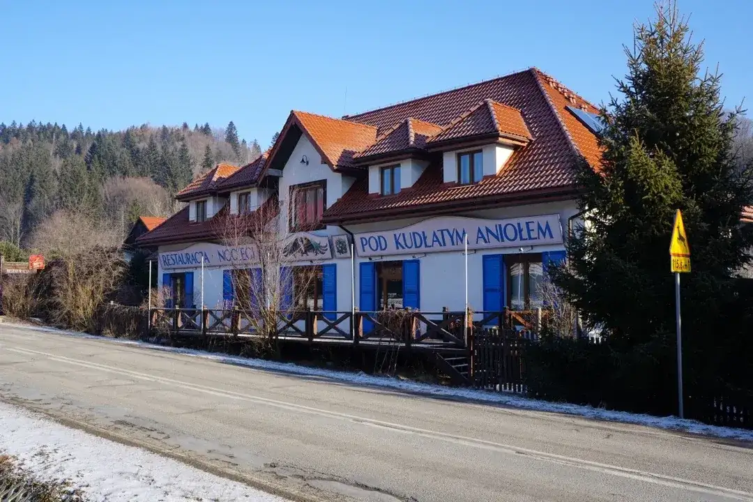 Cisna gdzie zjeść: odkryj najlepsze miejsca na pyszne jedzenie