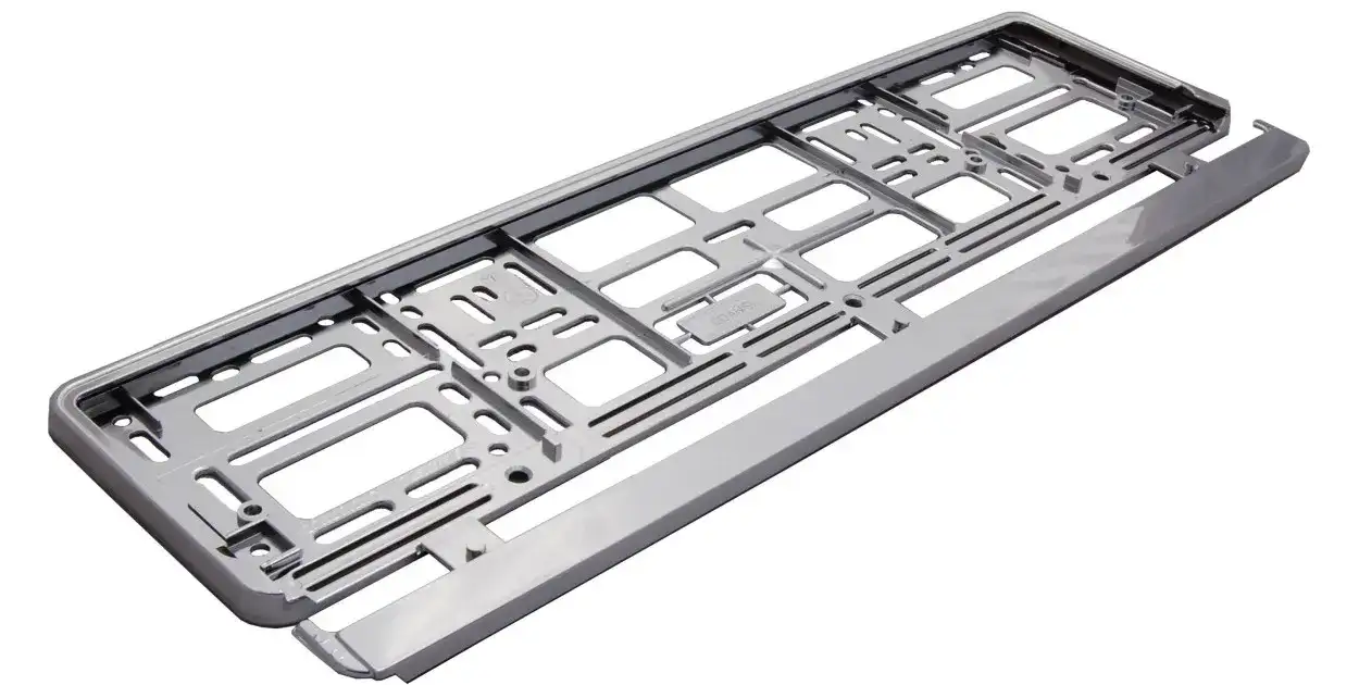 Ramki na małe tablice rejestracyjne: wybór, zalety i montaż