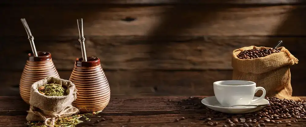 Yerba czy kawa: co wybrać dla lepszego zdrowia i energii?