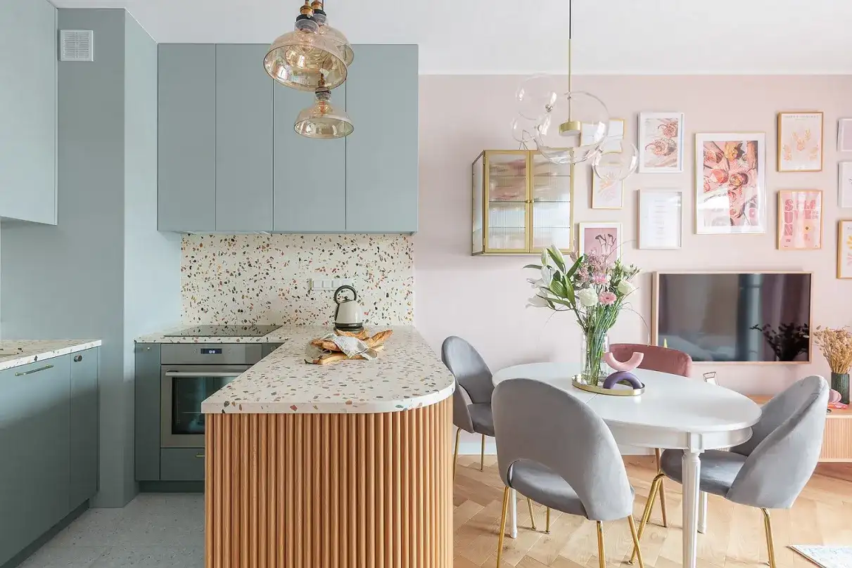 Jak oddzielić kuchnię od salonu? Przewodnik po sprytnych rozwiązaniach