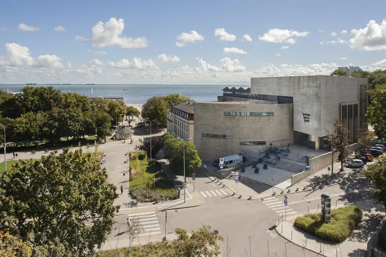 Muzeum sztuki Gdynia - odkryj fascynujący świat sztuki współczesnej