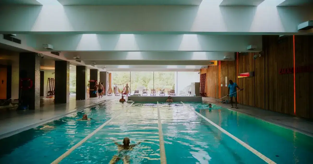 Cennik basenu Skansen Sierpc: Sprawdź ceny i oferty na pływanie