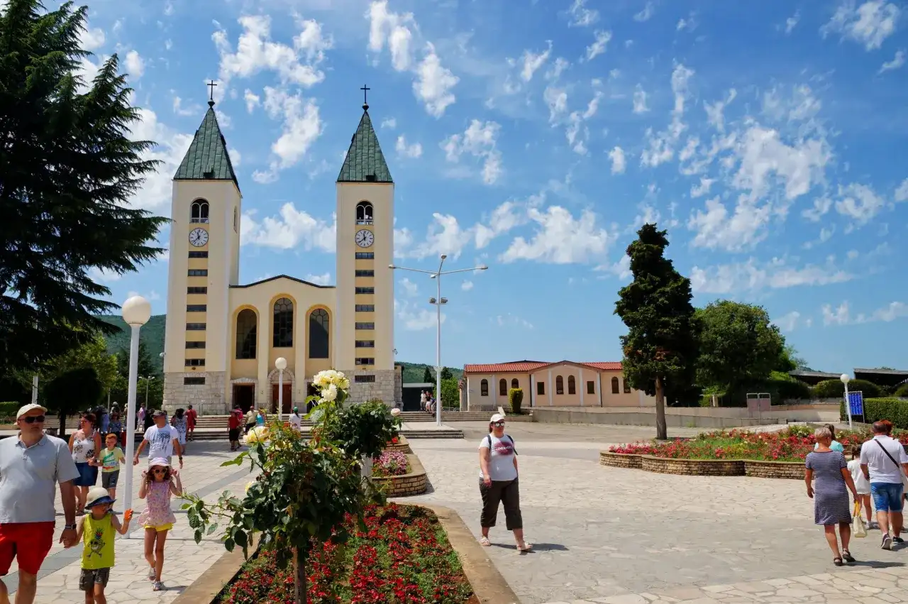 Czy w Medjugorie jest bezpiecznie? Oto co musisz wiedzieć przed podróżą