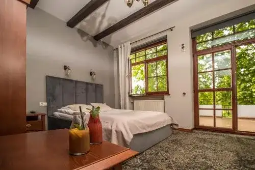 Biały dworek Smardzewice - sprawdź wyjątkowe atrakcje i komfort