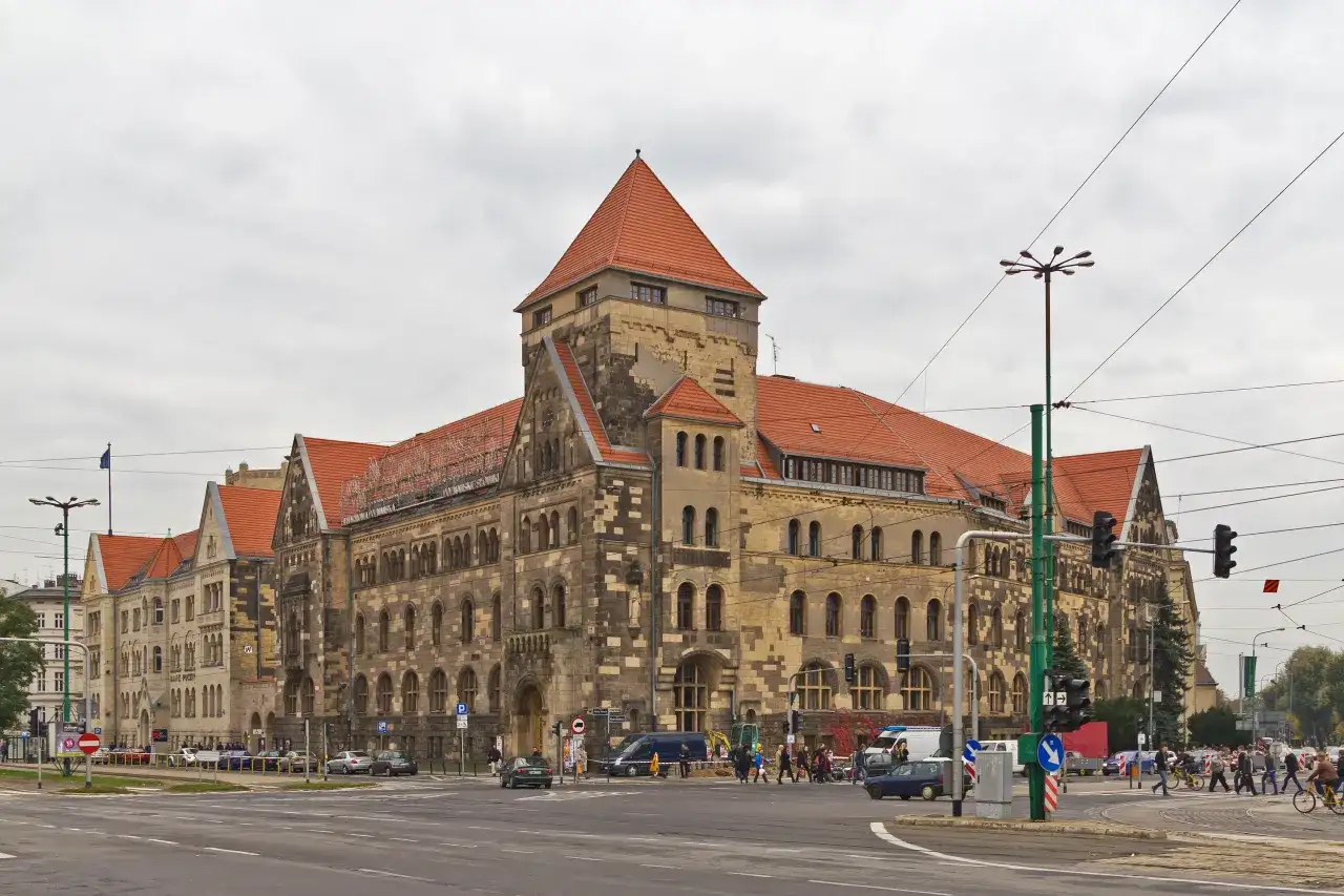 Poznań filharmonia: historia, wydarzenia i jak uczestniczyć w koncertach
