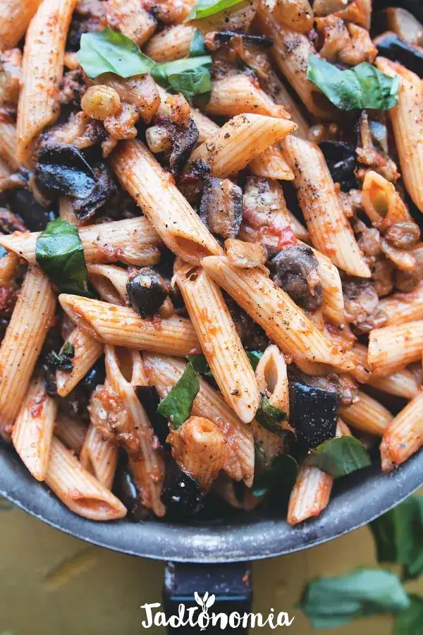 Penne z bakłażanem Jadłonomia – prosty przepis na pyszne danie