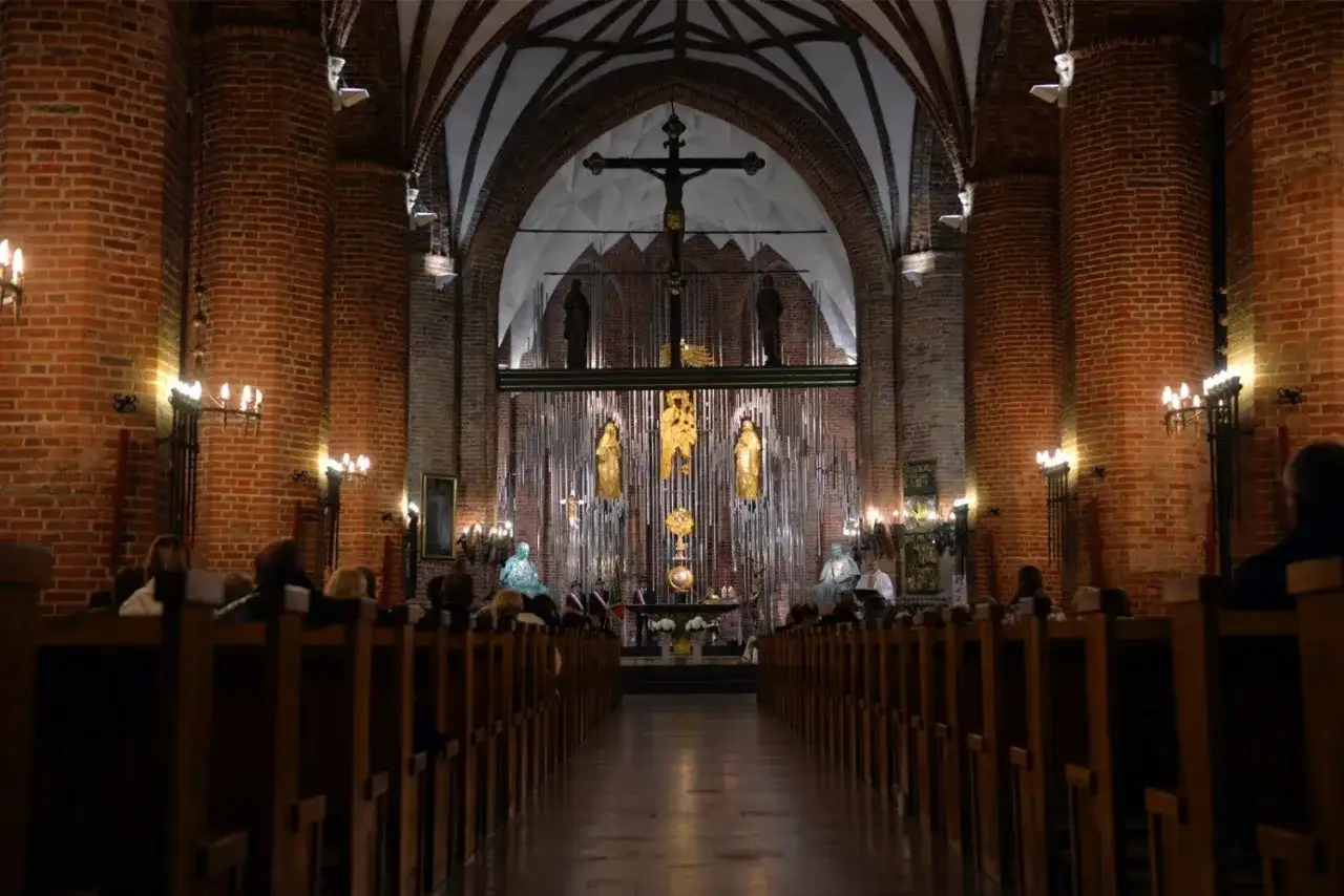 Czy 1 maja trzeba iść do kościoła? Ważne informacje dla katolików