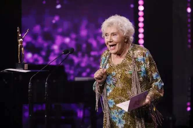 Teresa Lipowska wiek i życie zawodowe: Jak aktorka radzi sobie w 86. roku życia?