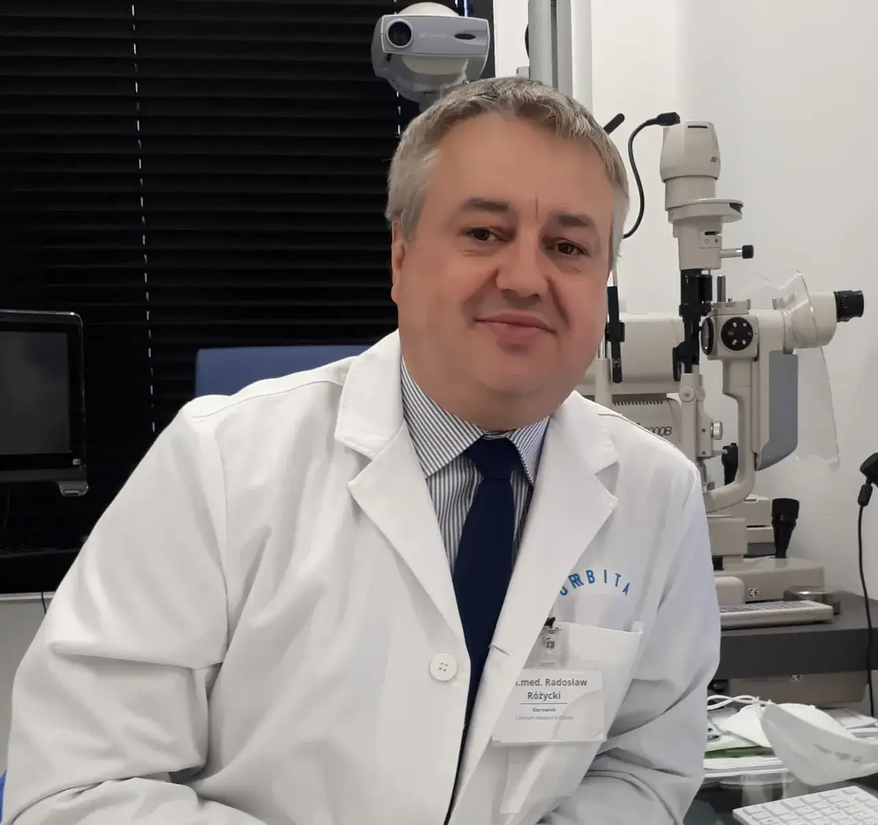 Dr Różycki okulista 2025: aktualne miejsca i godziny przyjęć pacjentów