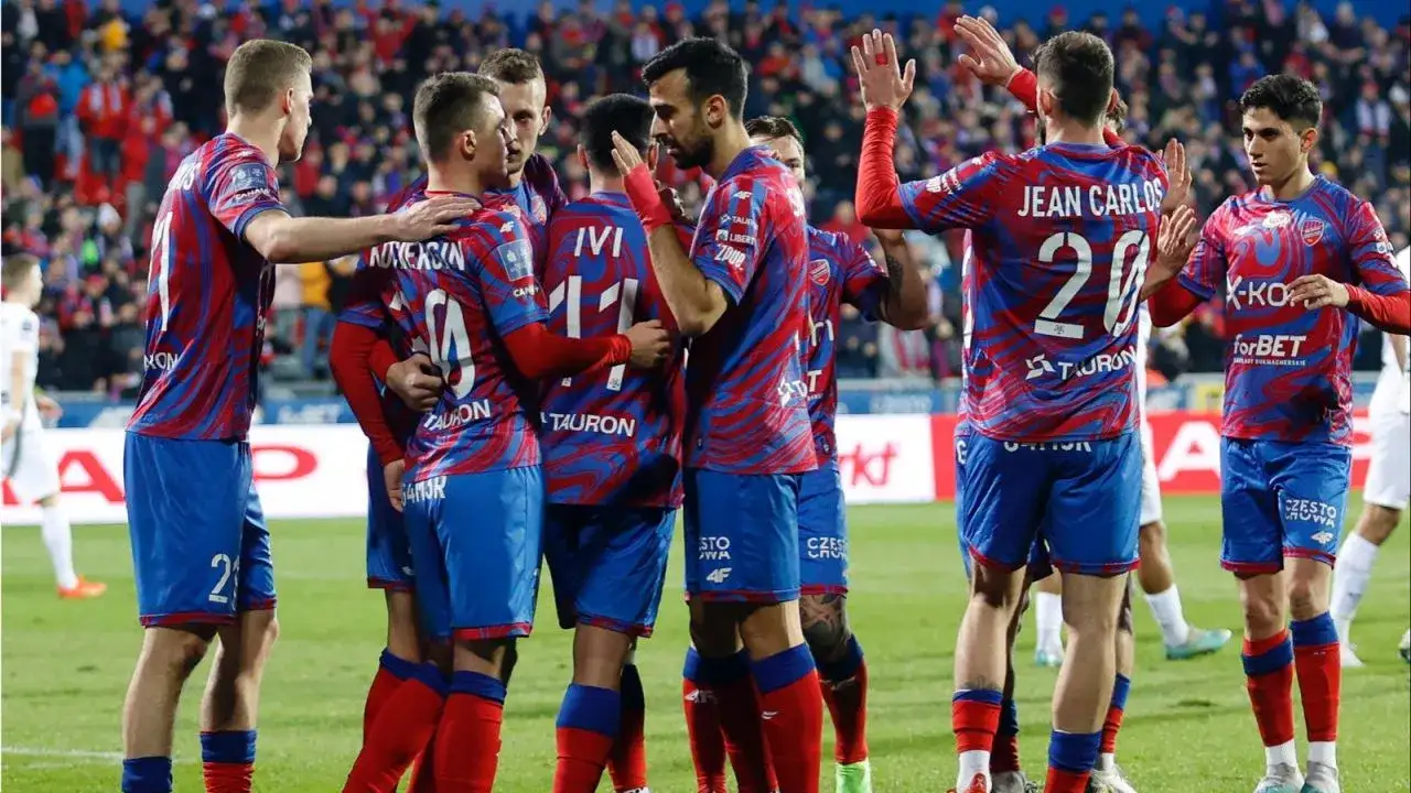 Ekstraklasa: Kto zagra w pucharach i jakie mają szanse?