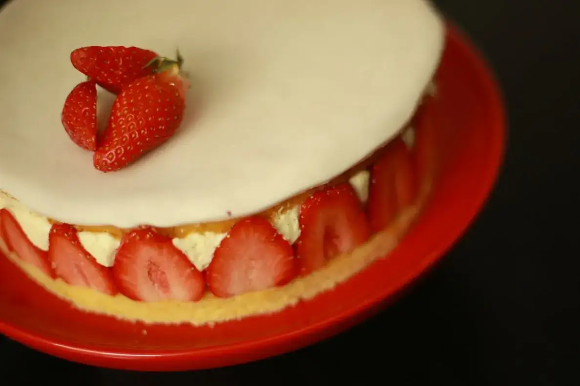 Ingrédients pour un fraisier parfait : recettes et astuces incontournables