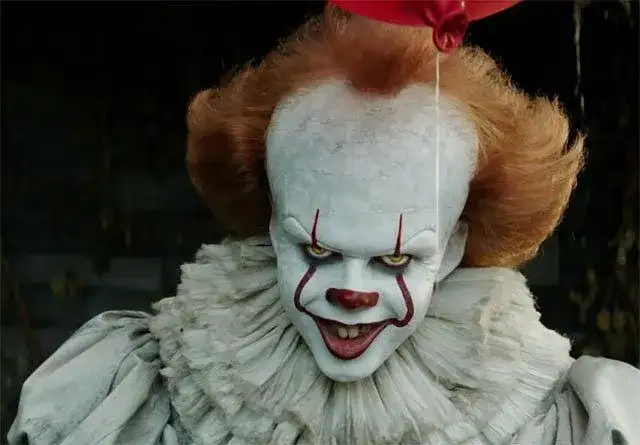 Pennywise: Przerażający klaun z filmu To - Kim jest i dlaczego?