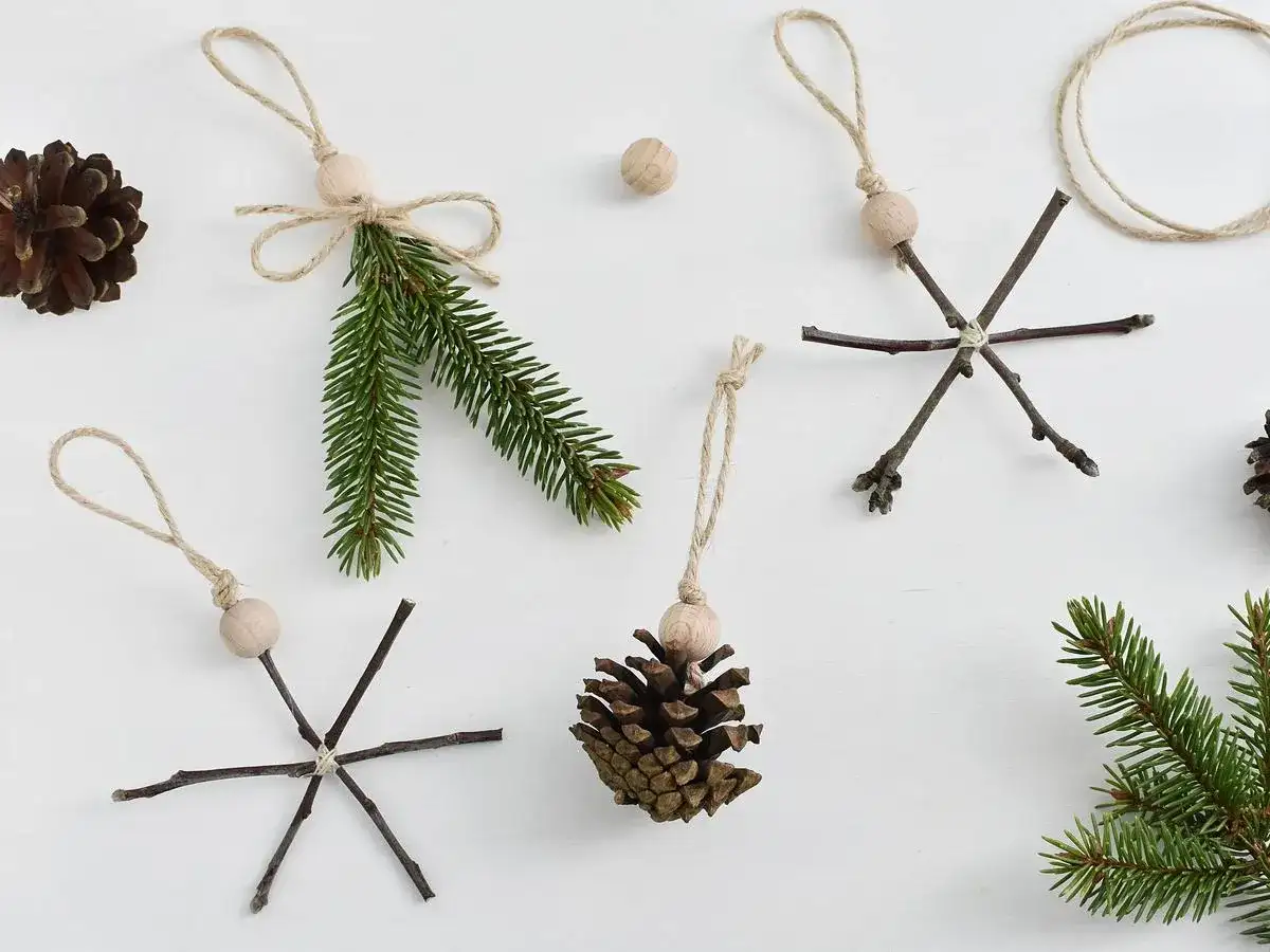 Jak zrobić ekologiczne ozdoby choinkowe z naturalnych materiałów