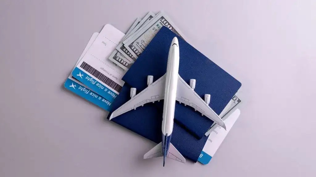 Kupno biletu na lotnisku - czy to rzeczywiście się opłaca?