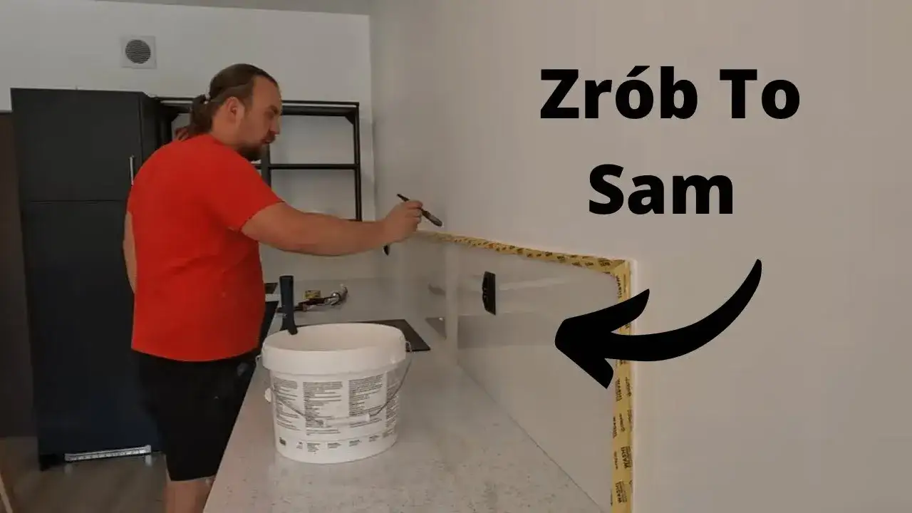 Jak położyć płytki w kuchni między szafkami - uniknij najczęstszych błędów