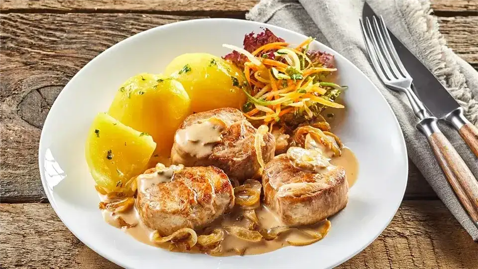 Najlepsze sosy do polędwiczek wieprzowych, które zachwycą smakiem