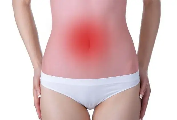 Ból brzucha - jakie są najczęstsze przyczyny dolegliwości?