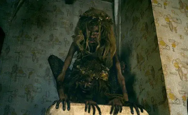 Mroczna tajemnica Mamy: Opis horroru, który przeraża i wzrusza