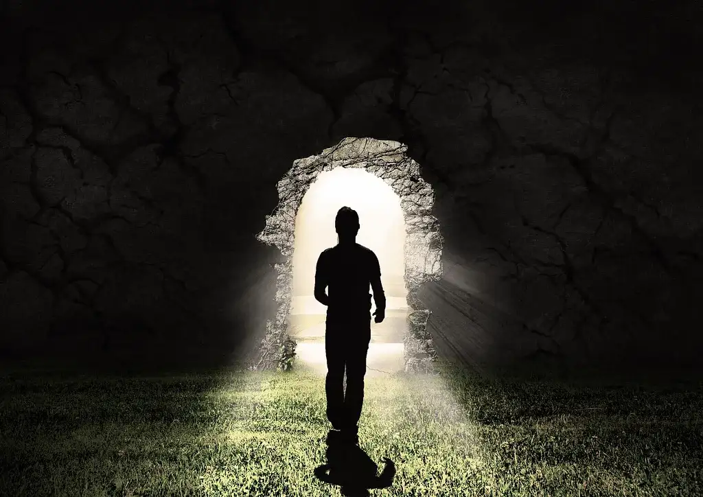 Czy literatura i sztuka mogą pokonać lęk przed śmiercią? Wpływ na psychikę i kulturę