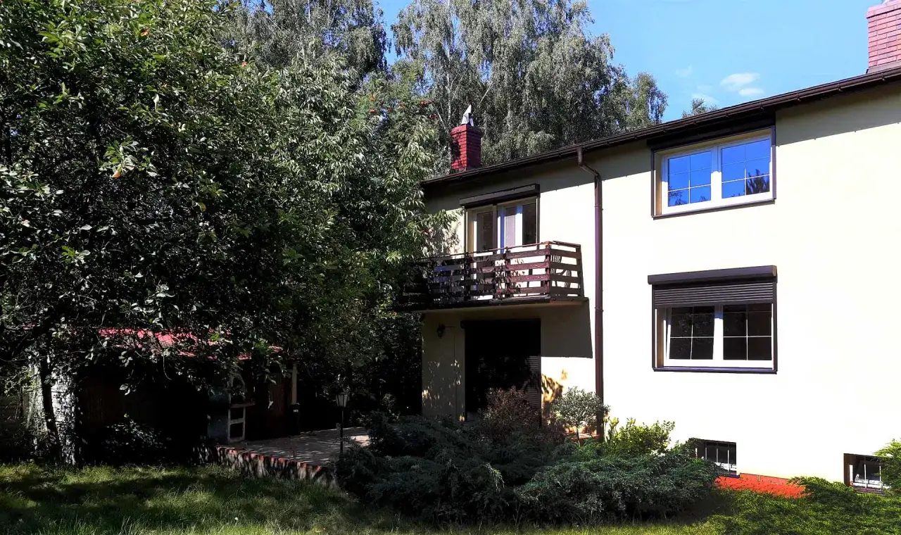 Noclegi Częstochowa blisko sanktuarium - najlepsze opcje dla pielgrzymów