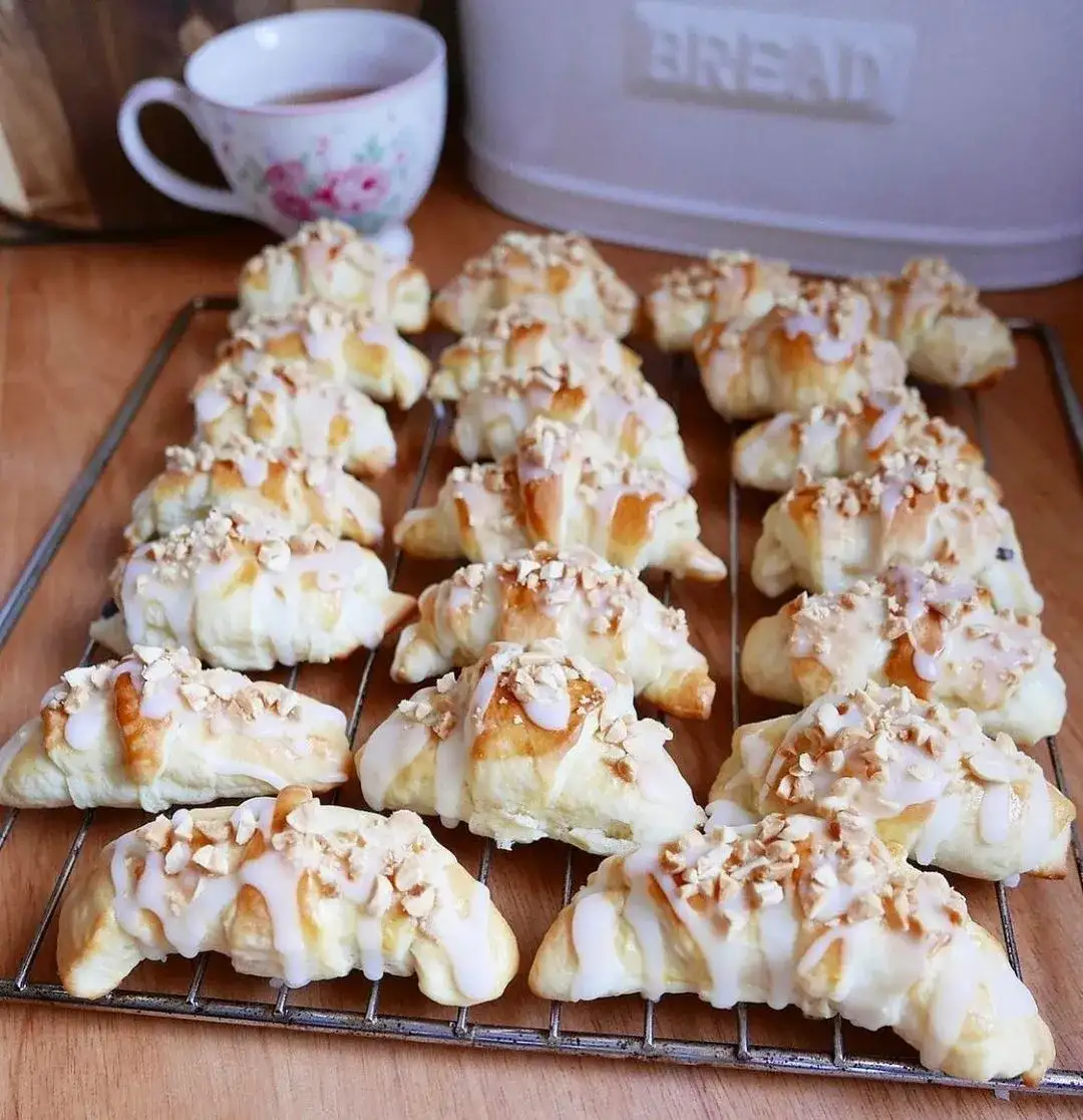 Proste i pyszne słodkości z drożdży – sprawdzone przepisy i porady