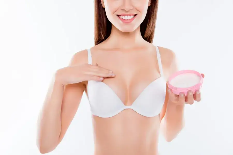 Jak dbać o skórę biustu? sekrety, które każda kobieta powinna znać