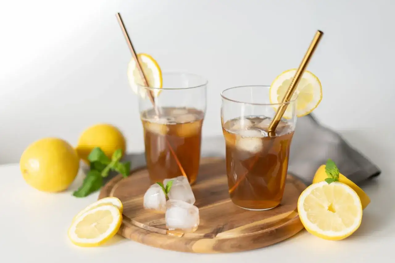 5 powodów dlaczego nie pić herbaty z cytryną - prawda o twoim zdrowiu