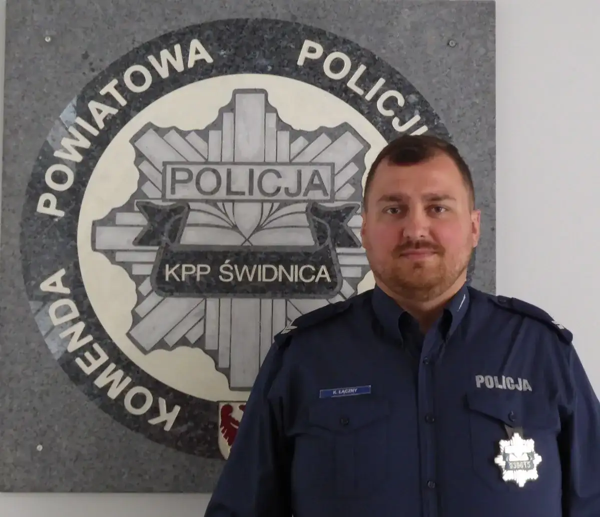 Gdzie złożyć papiery do policji: kompletny spis lokalizacji i godzin otwarcia