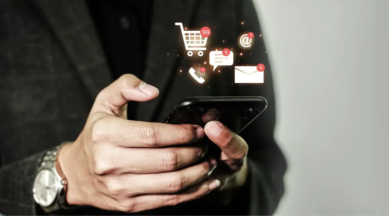 Lepiej orientować się w sieci: dlaczego znajomość historii i rozwoju marki ma dziś znaczenie