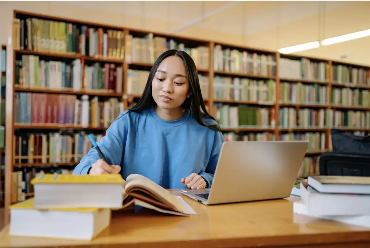 Sprawdź najlepsze kursy do matury i przygotuj się skutecznie do egzaminów!