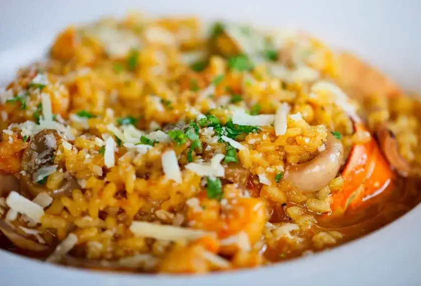 Gdzie zjeść w Weronie? Odkryj najlepsze restauracje i lokalne smaki