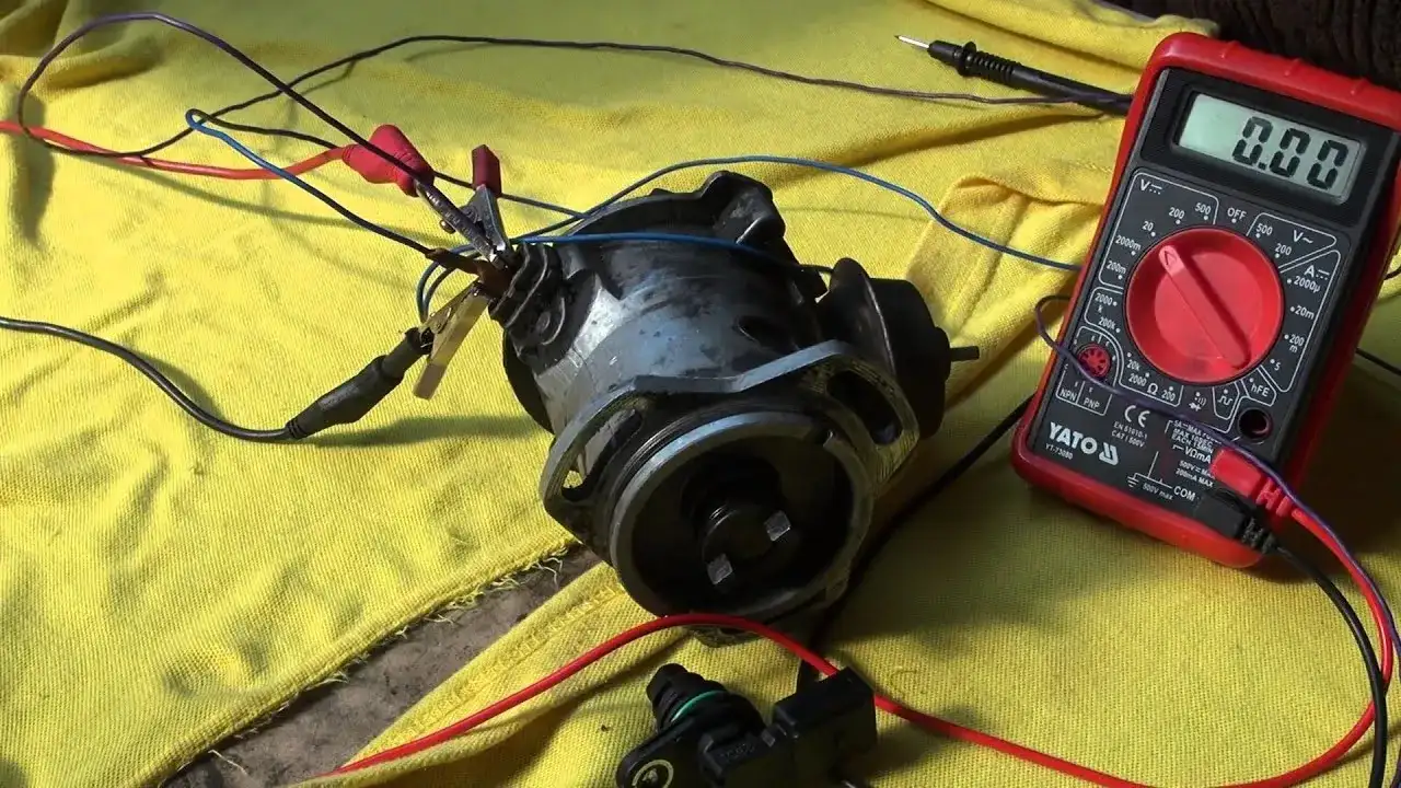 Jak sprawdzić czujnik halla multimetrem - proste kroki i porady