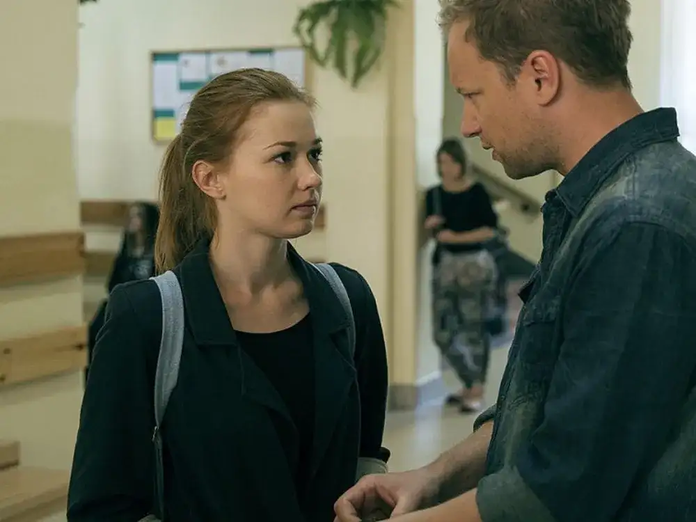 Belfer serial online: krytyczne spojrzenie na kontrowersje i fabułę