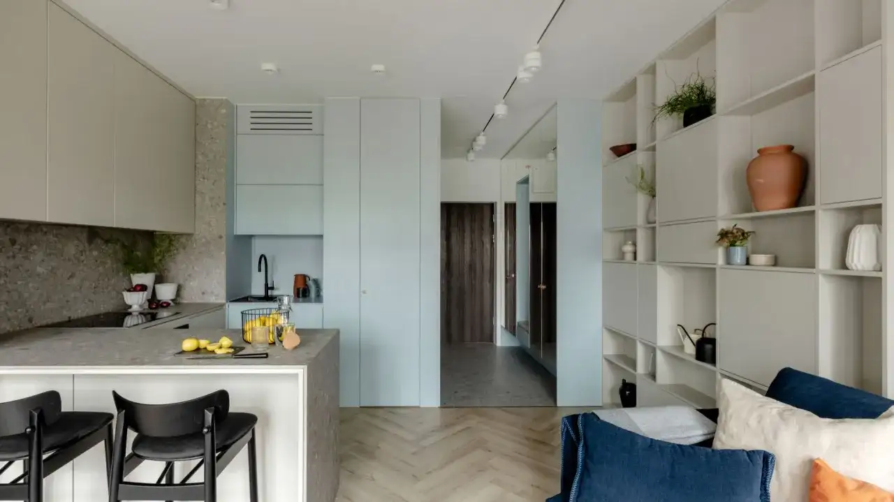 Jak urządzić małe mieszkanie 30 m, by zyskać przestrzeń i styl