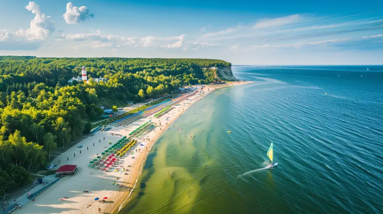 Odkryj atrakcje w Krynicy Morskiej - Idealne miejsce na wakacje