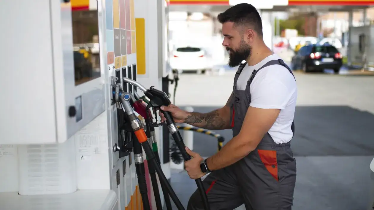 Ile pali kamper? Sprawdź, jak zaoszczędzić na paliwie w podróży