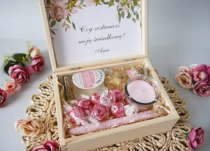 Kreatywna prośba dla świadkowej - pomysły na wyjątkowe zaproszenie