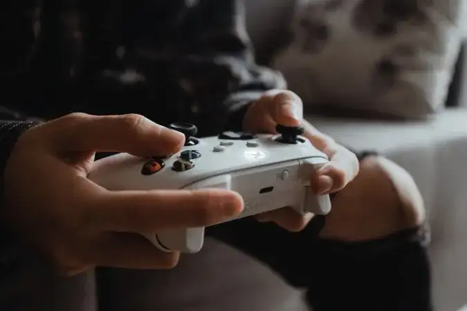 Jak korzystać z bonusowych promocji na stronach internetowych?