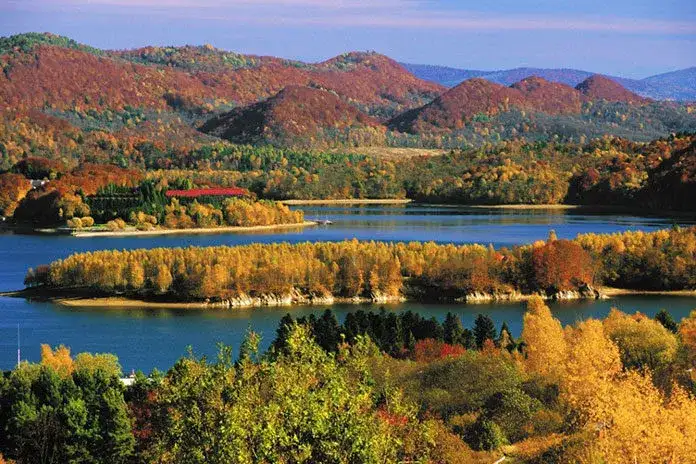 Polańczyk co zwiedzić - najciekawsze atrakcje i ukryte skarby