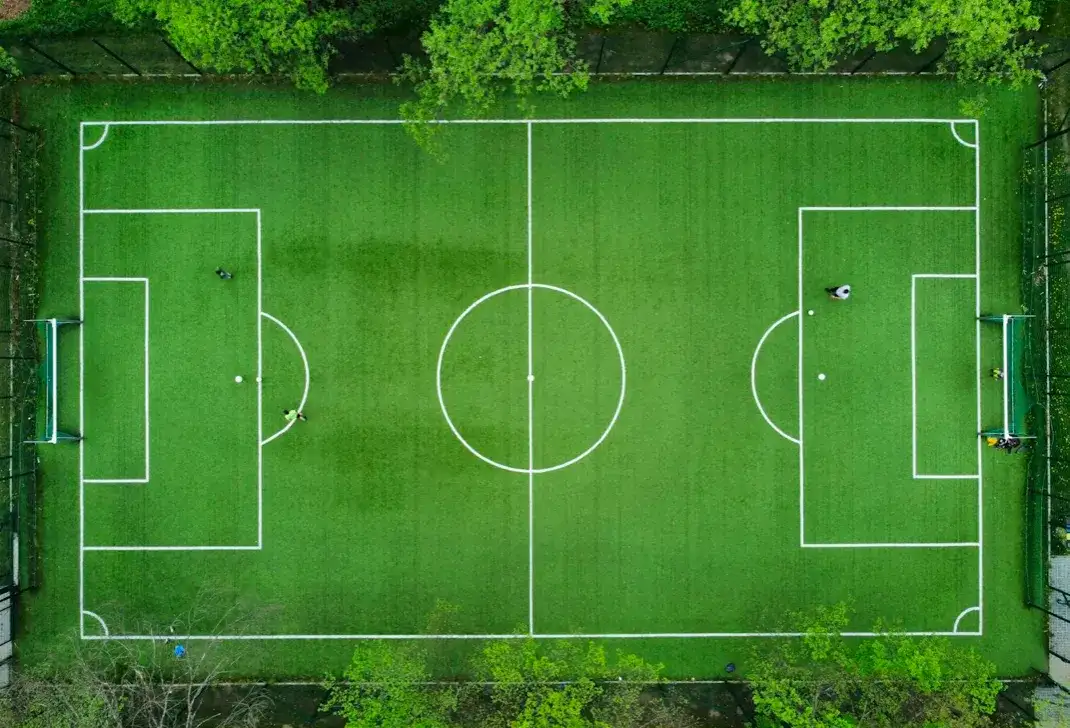 Polska Reprezentacja na Trudnym Szlaku do Euro 2025